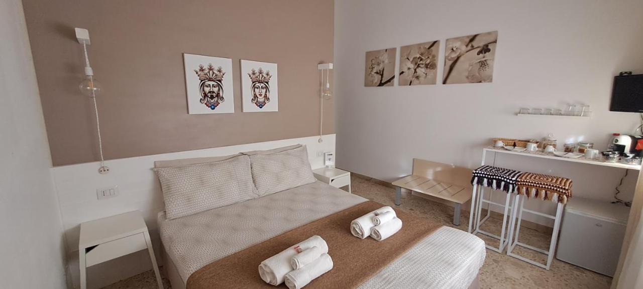 Il Vaso Di Creta Bed & Breakfast รากูซา ภายนอก รูปภาพ